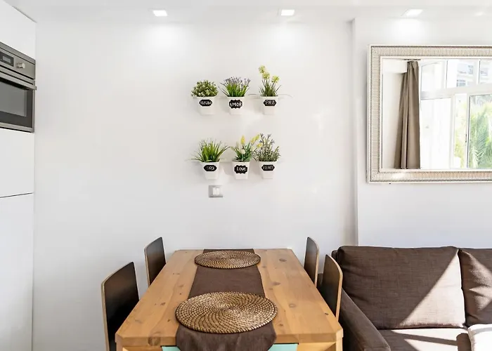 Apartment Molinos 202 *